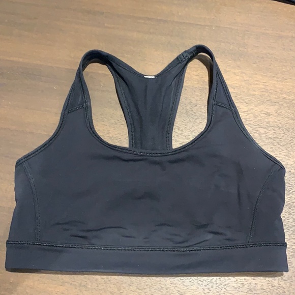 Lululemon Sports Bra -  lightly worn - Picture 1 of 2